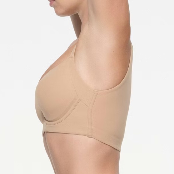 NWT Skims Fits Everybody Full Coverage Back Smoother Bra - Picture 2 of 3